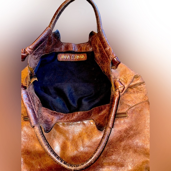 Anna Corinna Large Brown Leather Shoulder Bag - Picture 3 of 3